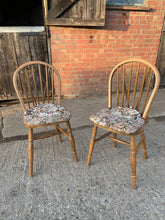 Load image into Gallery viewer, Heavy pine kitchen chairs